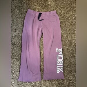 Size large, PINK boyfriend sweats. Good used condition purple color